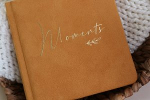 Робота Альбом "Moments"