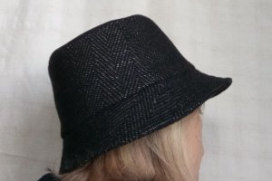 Панама чорна тепла вовняна р.56-58 - Опис