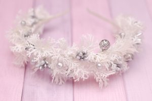 Новогодний обруч ободок бело-серебристый  - Описание