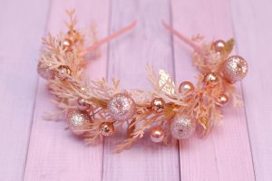 Новорічний обруч обідок у кольорі рожеве золото. - Опис