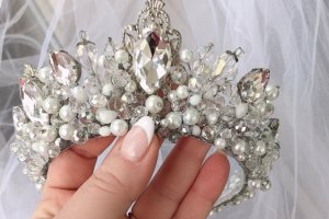 Свадебная корона «Mademoiselle» - Описание