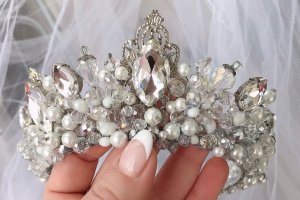 Свадебная корона «Mademoiselle» - Описание