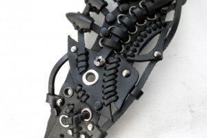 кожаный браслет стимпанк готический стиль - Описание