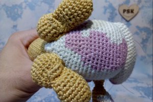 Кот ручной работы, маленькая мягкая кошка вязаная крючком. - Описание