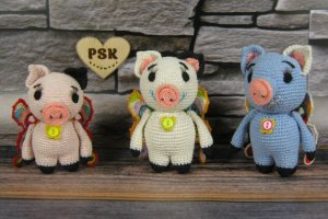 Свинка с крыльями, вязаная крючком мягкая игрушка хрюшка - Описание