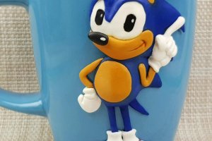 Чашка з декором Соник кухоль подарунок об'ємна фігурка - Опис
