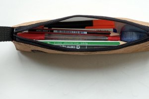 Еко-пенал бежевий біорозкладний  DuPont Tyvek - Опис