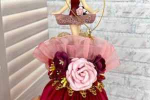 Уникальное новогодние украшение на елку  - Описание