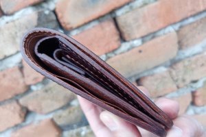 Портмоне из натуральной кожи, ручной работы. - Описание