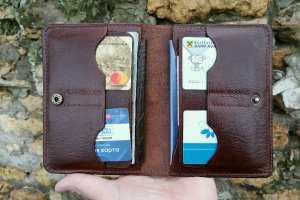 Портмоне для паспорта та документів - Опис