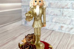 Эксклюзивная новогодняя игрушка на елку Щелкунчик  - Описание