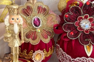 Эксклюзивная новогодняя игрушка на елку Щелкунчик  - Описание