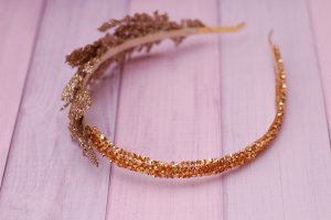 Новогодний обруч ободок бронзово-золотой - Описание
