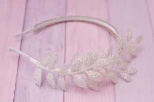 Новорічний обруч білий ободок - Опис