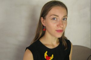 Сердечки, вязаные сережки хенд мейд, серьги маленькие сердца - Описание