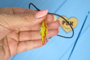 Сонця, сережки та підвіска. Набір ручної роботи прикрас - Опис
