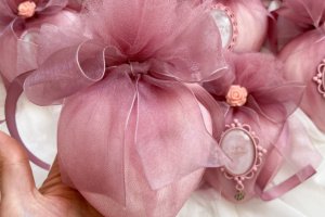 Ялинкові прикраси серця пудрові - Опис