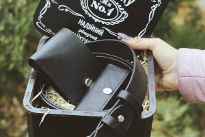 Подарочные наборы из натуральной кожи. - Описание