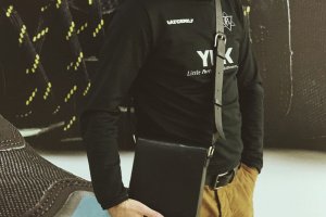 Сумка із натуральної шкіри ручної роботи на замку - Опис