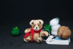 Мини-тедди с санками, рост 5,5 см