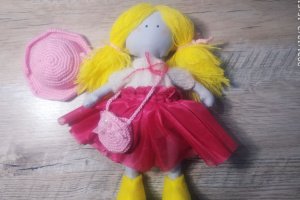 Tilda_Yellow - Лялька ручної роботи - Опис