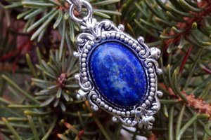 Кулон "Неба край" - Опис