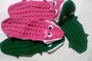 Шкарпетки - ′Звіроноски′ крокодильчики′ .Ручна робота  - Опис