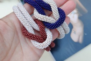 Браслет 'Double' из чешского бисера - Описание