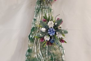Настінна двостороння ялинка з прикрасами - Опис