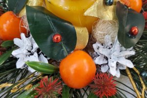 Новогодний набор с мандаринами (елка,венок, свечка - Описание