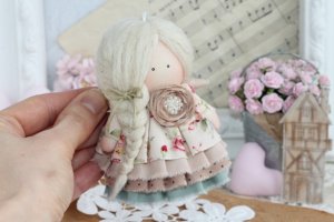 Кукла интерьерная, ангел ручной работы - Описание