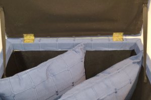 Пуф для передпокою синього кольору + 2 подушки - Опис