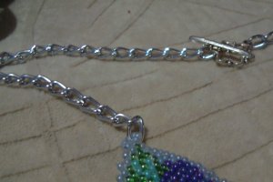 Колье "Анютины глазки" - Описание