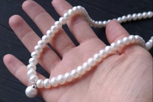 Комплект из натурального жемчуга высокого класса с Майоркой. - Описание