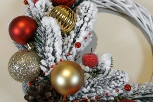 Рождественский новогодний венок - Описание