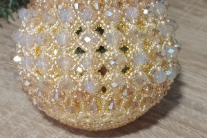 Новогодняя игрушка шампань - Описание