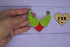Сердце с крыльями ангела, вязаная брошка ручной работы PSK 1 - Описание
