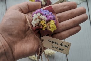 Цветы букетики на крестины с сухоцветами статица. ст. А7007 - Описание