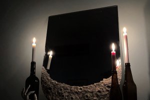 Зеркало ручной работы - Описание