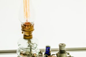 Работа Настольная лампа