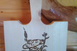 Сувенир "Разделочная доска Грибы" - Описание