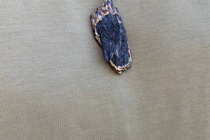 Кулон: "Черный кианит" 86.05 - Описание