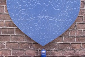 Декоративні дерев'яні серця підвіски. - Опис