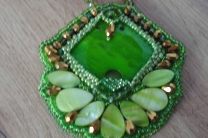 Колье-чокер - Описание