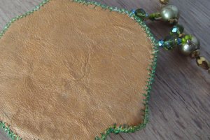 Колье-чокер - Описание