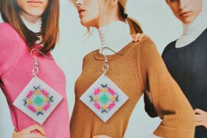 Вишиті сережки "Грація" (сережки з вишивкою) - Опис