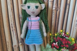 Работа Вязаная кукла Эльфочка