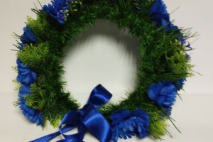 Венок с васильками - Описание