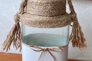 баночка для зберігання та освячення води - Опис