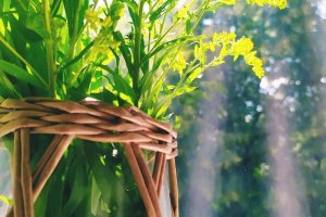 Кількість: Ваза скляна плетена - Опис